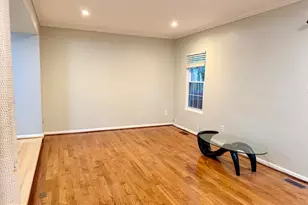 12112 Ravenwood Ct, Silver Spring, MD 20902 - Photo 8