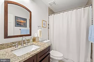8101 Connecticut Ave, Chevy Chase, MD 20815 - Photo 18