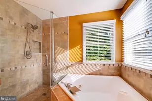 19829 Helmond Way, Gaithersburg, MD 20886 - Photo 34