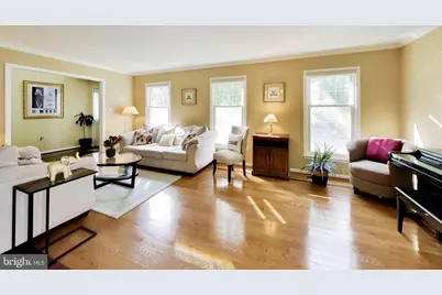 435 Upshire Circle, Gaithersburg, MD 20878 - Photo 4