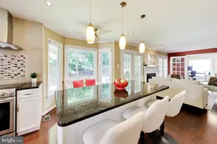 435 Upshire Cir, Gaithersburg, MD 20878 - Photo 12
