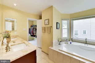 435 Upshire Cir, Gaithersburg, MD 20878 - Photo 26
