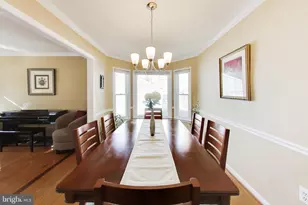 435 Upshire Cir, Gaithersburg, MD 20878 - Photo 8