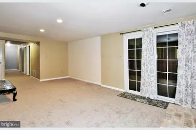 10121 Crestberry Place, Bethesda, MD 20817 - Photo 34