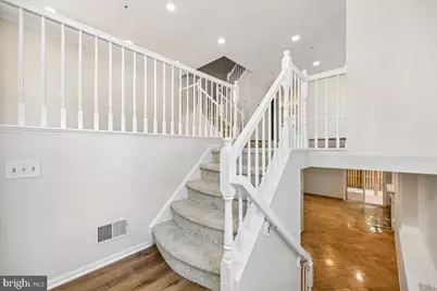 8106 Castlebury Terrace, Gaithersburg, MD 20879 - Photo 6
