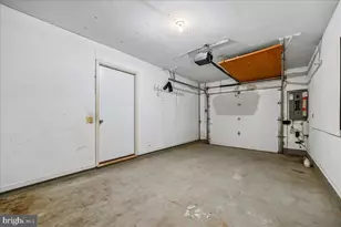 8106 Castlebury Terrace, Gaithersburg, MD 20879 - Photo 58