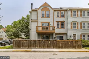 14621 Monmouth Dr, Burtonsville, MD 20866 - Photo 2