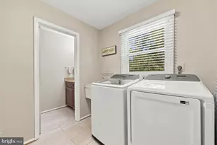 6 Wandering Trail Ct, Potomac, MD 20854 - Photo 22