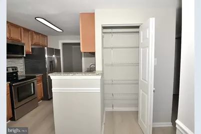 11709 Ashworth Court, Germantown, MD 20876 - Photo 10