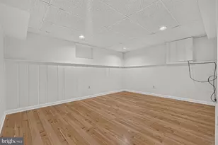 11852 Huggins Dr, Silver Spring, MD 20902 - Photo 32