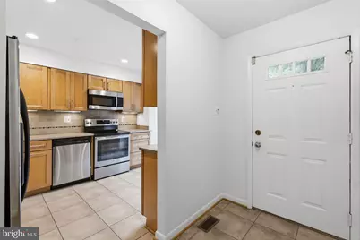 5135 King Charles Way, Bethesda, MD 20814 - Photo 6