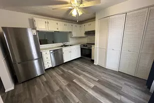19611 Twinflower Cir, Germantown, MD 20876 - Photo 2