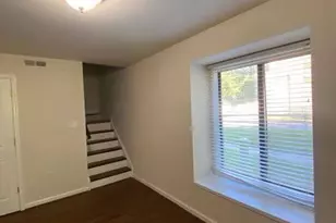 9917 Forest View Pl, Gaithersburg, MD 20886 - Photo 8