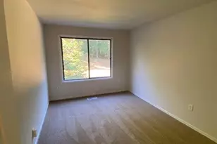 9917 Forest View Pl, Gaithersburg, MD 20886 - Photo 10