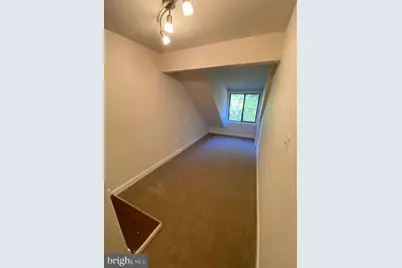 9917 Forest View Place, Gaithersburg, MD 20886 - Photo 24