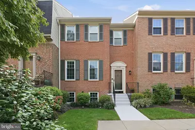 10108 Langhorne Court, Bethesda, MD 20817 - Photo 2