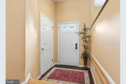 10108 Langhorne Court, Bethesda, MD 20817 - Photo 6