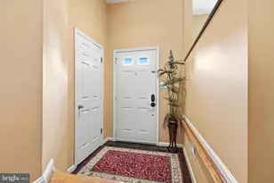10108 Langhorne Ct, Bethesda, MD 20817 - Photo 6