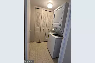11315 Commonwealth #104, Rockville, MD 20852 - Photo 10