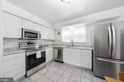 17516 Longview Lane, Olney, MD 20832 - Photo 12