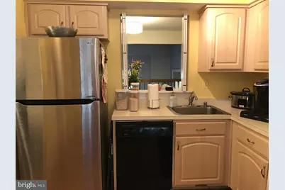 5319 King Charles, Bethesda, MD 20814 - Photo 10