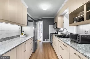 5420 York Ln, Bethesda, MD 20814 - Photo 10