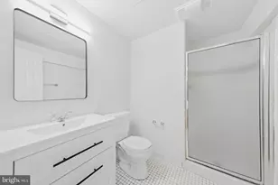 8017 Lakenheath, Potomac, MD 20854 - Photo 40