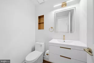 8017 Lakenheath, Potomac, MD 20854 - Photo 22
