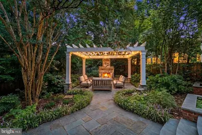 7725 Oldchester Road, Bethesda, MD 20817 - Photo 2