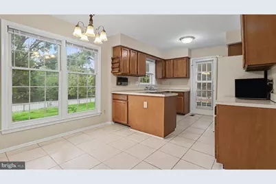 11402 Flints Grove Lane, North Potomac, MD 20878 - Photo 2