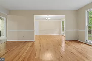 11402 Flints Grove Ln, North Potomac, MD 20878 - Photo 12
