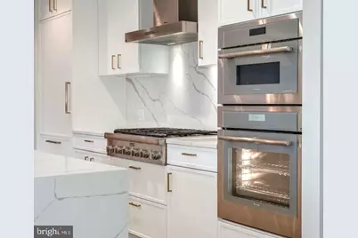 8551 Connecticut Avenue #610, Chevy Chase, MD 20815 - Photo 12