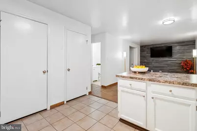 5700 Brewer House Circle #T1, Rockville, MD 20852 - Photo 12