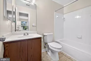 18997 Highstream Dr, Germantown, MD 20874 - Photo 24