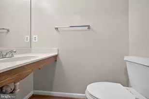 18997 Highstream Dr, Germantown, MD 20874 - Photo 12