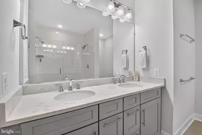 210 Decoverly Drive #310, Gaithersburg, MD 20878 - Photo 18