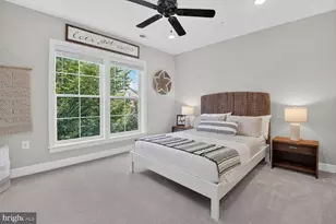 210 Decoverly Dr, Gaithersburg, MD 20878 - Photo 16