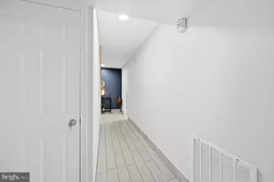 12101 Gatewater Dr, Potomac, MD 20854 - Photo 42
