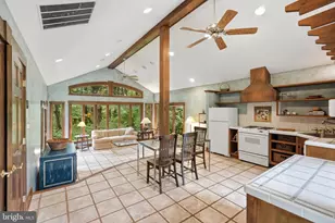 21151 Woodfield Rd, Laytonsville, MD 20882 - Photo 44