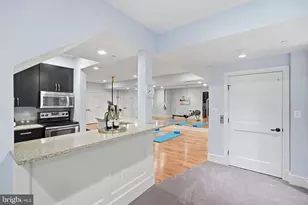21151 Woodfield Rd, Laytonsville, MD 20882 - Photo 32