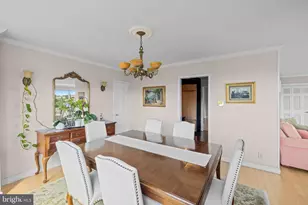 4515 Willard Ave, Chevy Chase, MD 20815 - Photo 18