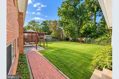 5819 Grosvenor Lane, Bethesda, MD 20814 - Photo 8