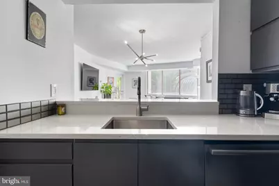10101 Grosvenor Place #301, Rockville, MD 20852 - Photo 8