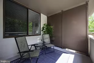 10101 Grosvenor Pl, Rockville, MD 20852 - Photo 18