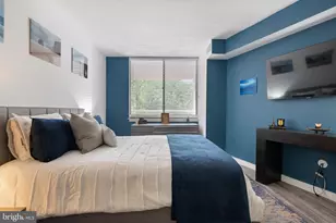 10101 Grosvenor Pl, Rockville, MD 20852 - Photo 14