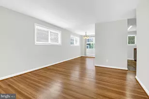 10012 Sinnott Dr, Bethesda, MD 20817 - Photo 10