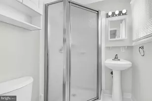 10012 Sinnott Dr, Bethesda, MD 20817 - Photo 18