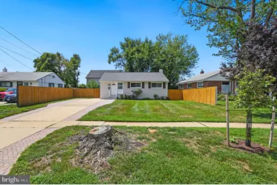 10012 Sinnott Drive, Bethesda, MD 20817 - Photo 4