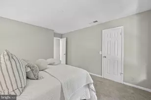 5822 Inman Park Cir, Rockville, MD 20852 - Photo 32