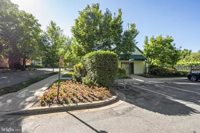 5822 Inman Park Circle #110, Rockville, MD 20852 - Photo 40